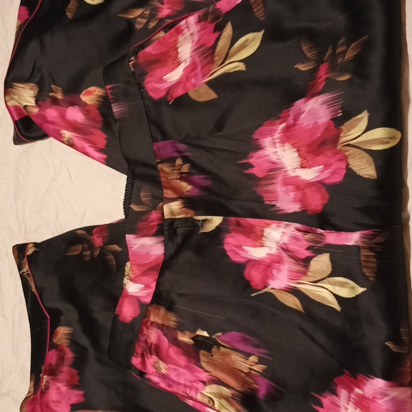 Torrid Pink and Black Watercolor Floral Suit sz 0 - Picture 8 of 16